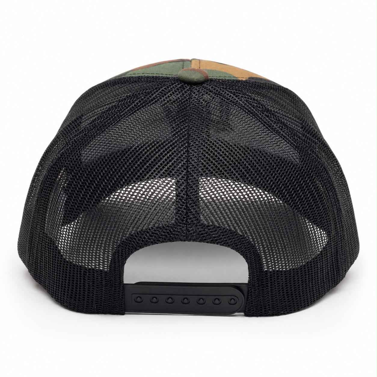 02 ISAKOV CAP WOODLAND CAMO